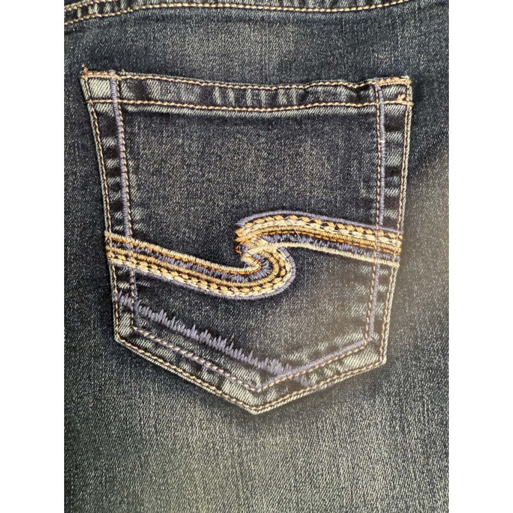 Girls Silver Jeans Co. Blue Garret Denim Jeans Size 14 with Gold Stitching - Picture 8 of 8